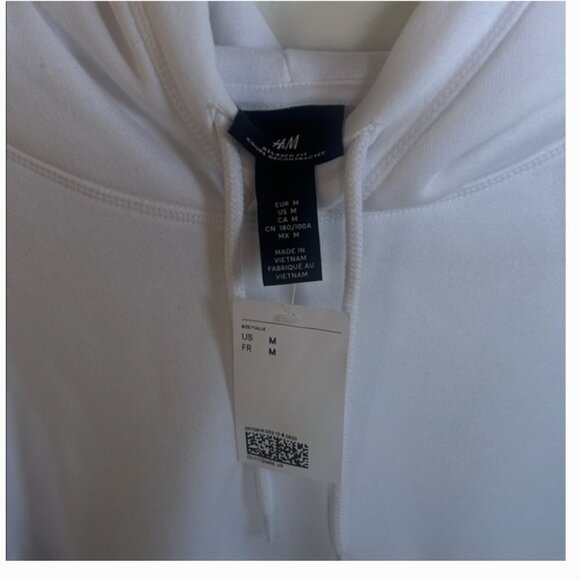 H&M Men's Solid Plain White Sweatshirt Pullover Hoodie K2 Kangaroo Pocket NEW - Picture 3 of 4